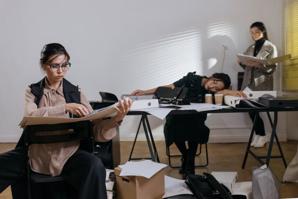 إدارة الوقت كوسيلة لتقليل التوتر في الوظيفة 2 عربيّةكوم Arrabiacom إدارة الوقت كوسيلة لتقليل التوتر في الوظيفة